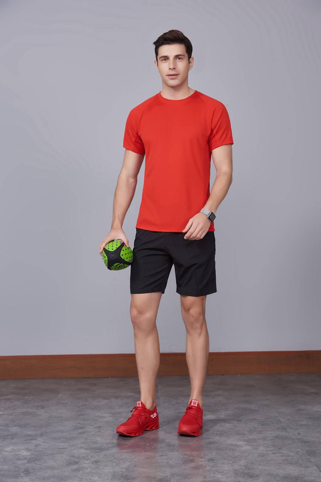 修身運(yùn)動短袖 舒適透氣跑步訓(xùn)練速干T恤-大紅色