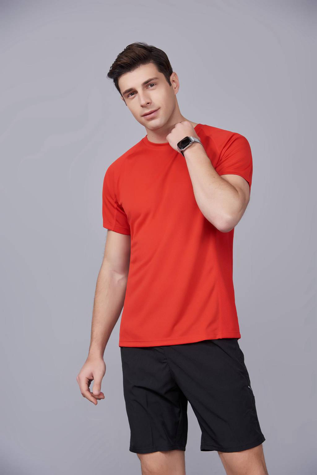 修身運(yùn)動短袖 舒適透氣跑步訓(xùn)練速干T恤-大紅色