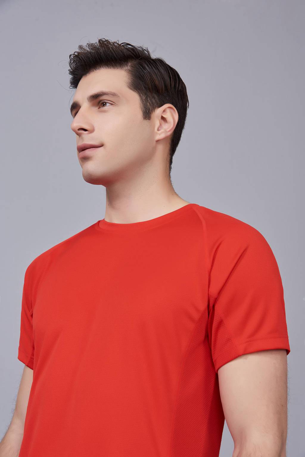 修身運(yùn)動短袖 舒適透氣跑步訓(xùn)練速干T恤-大紅色